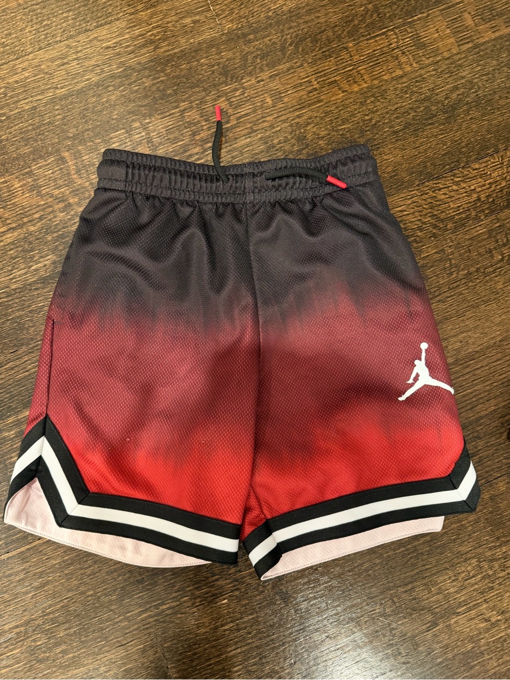 Nike Jordan Basketball Shorts – Youth small
